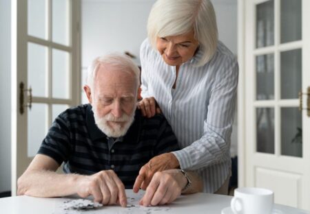 The Silent Warning Signs of Alzheimer’s You Shouldn’t Ignore signs-of-alzheimers-never-ignore